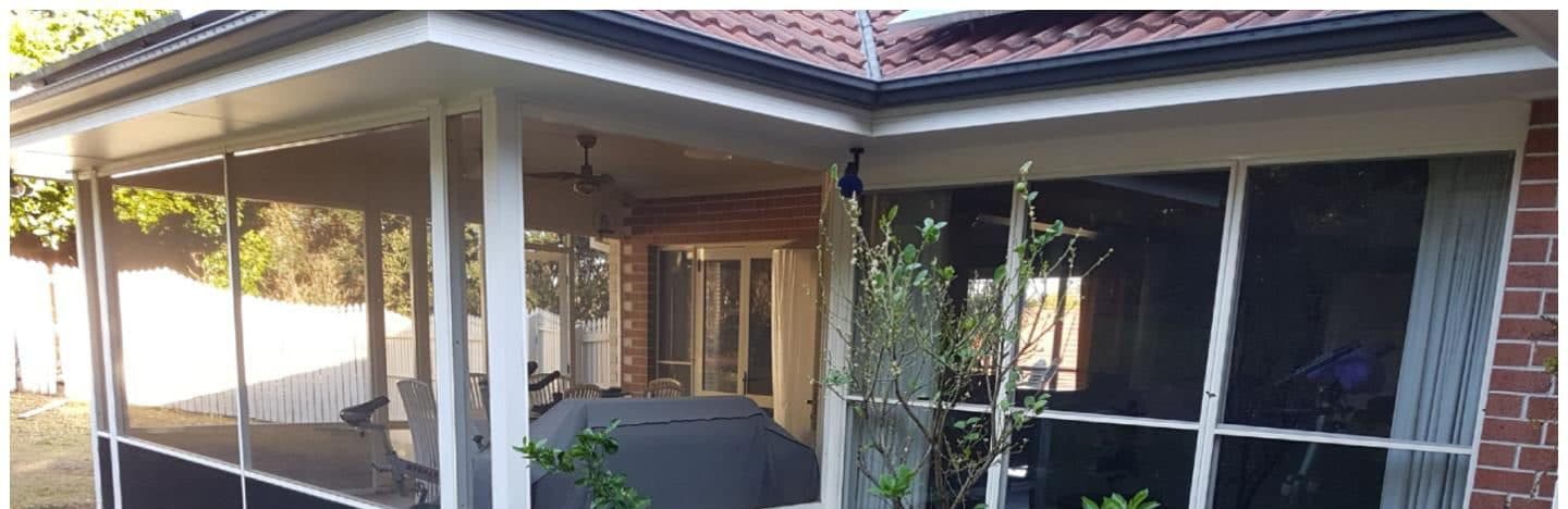 Screened patio, Murrumba Downs — before
